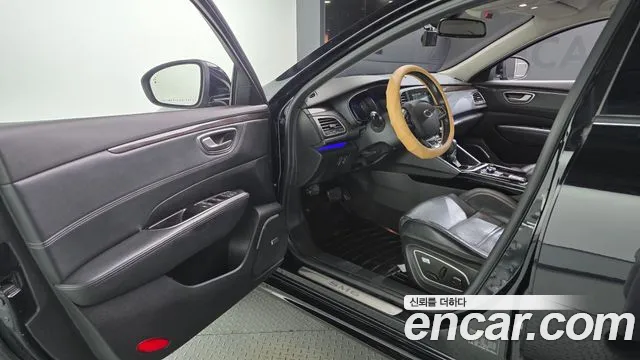 Renault-KoreaSamsung Megane 2016 thumb 10