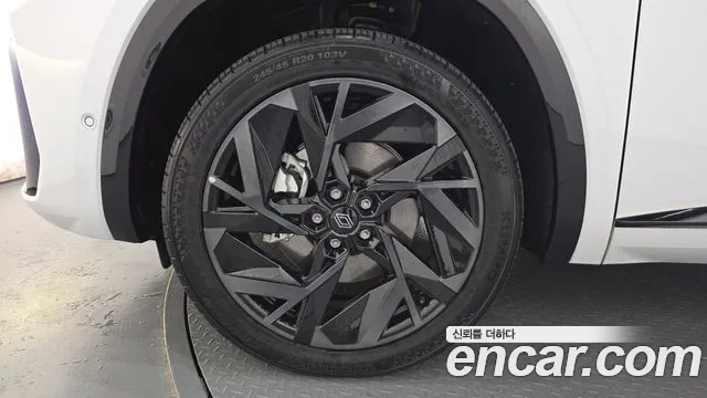 Renault-KoreaSamsung Koleos 2024 thumb 4