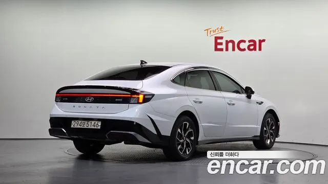 Hyundai Sonata 2024 thumb 2
