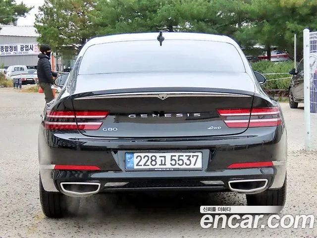 Genesis G80 2020 thumb 4