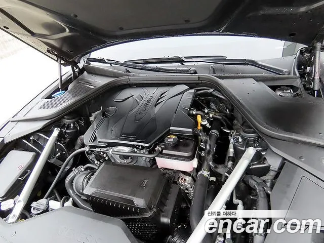 Genesis G80 2020 thumb 6