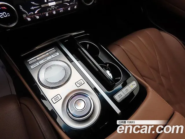 Genesis G80 2020 thumb 9