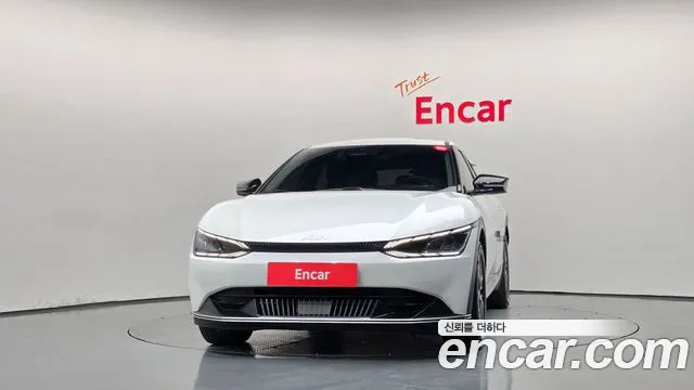 Kia EV6 2022 thumb 3