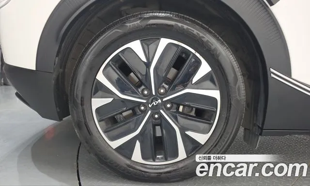 Kia EV6 2022 thumb 5