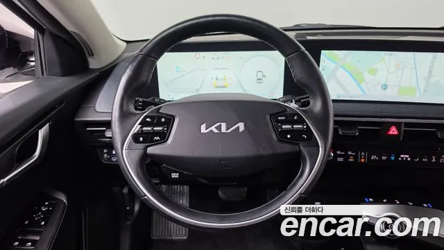 Kia EV6 2022 thumb 12