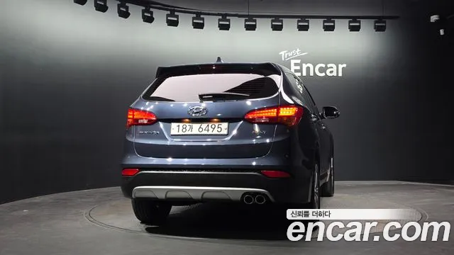 Hyundai Santa Fe 2014 thumb 4