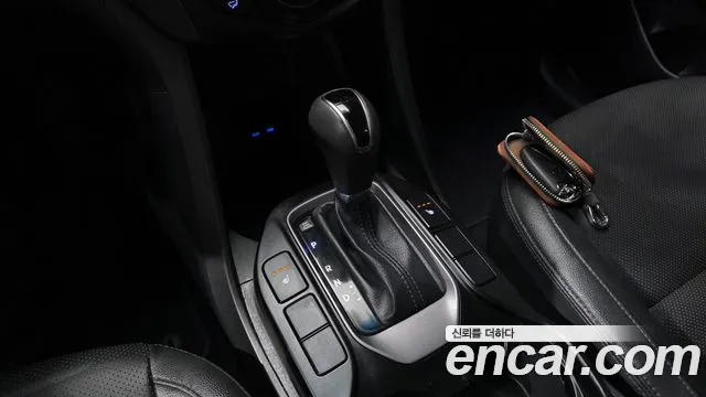 Hyundai Santa Fe 2014 thumb 9