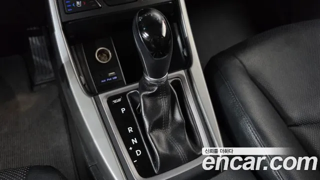 Hyundai Avante 2013 thumb 9