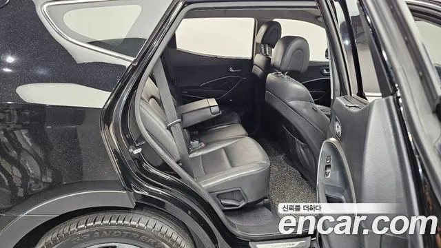 Hyundai Santa Fe 2015 thumb 11