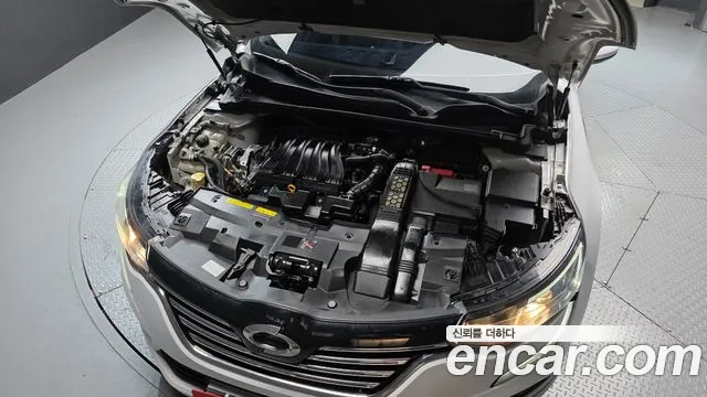 Renault-KoreaSamsung Megane 2016 thumb 6