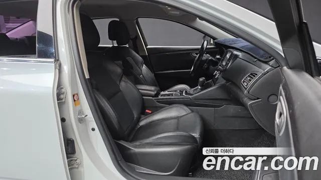 Renault-KoreaSamsung Megane 2016 thumb 11