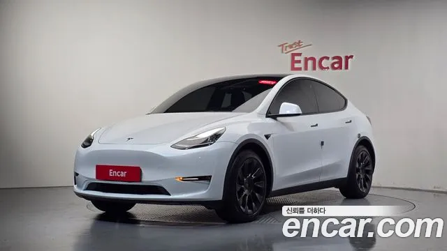 Tesla Model Y 2022 thumb 11