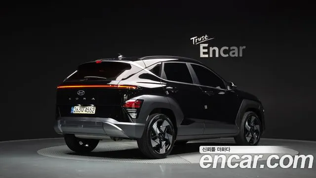 Hyundai Kona 2023 thumb 2