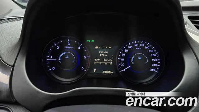 Hyundai Grandeur 2014 thumb 8