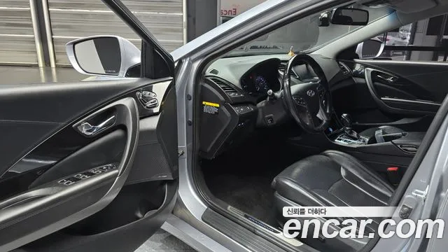 Hyundai Grandeur 2014 thumb 10