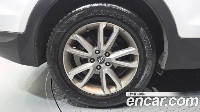 Hyundai Santa Fe 2012 thumb 5