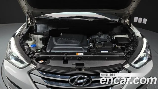 Hyundai Santa Fe 2012 thumb 6