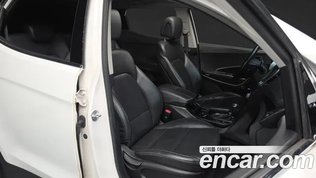 Hyundai Santa Fe 2012 thumb 12