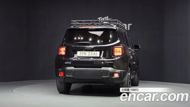 Jeep Renegade 2017 thumb 4