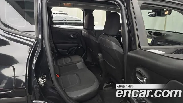 Jeep Renegade 2017 thumb 11