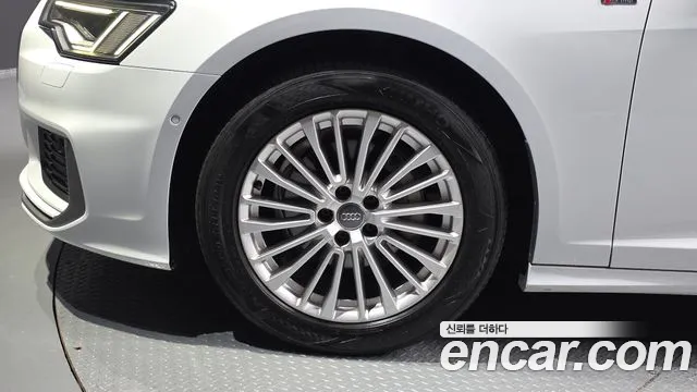 Audi A6 2019 thumb 5