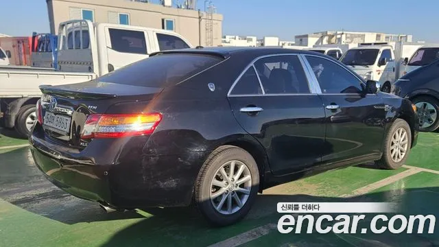 Toyota Camry 2010 thumb 2
