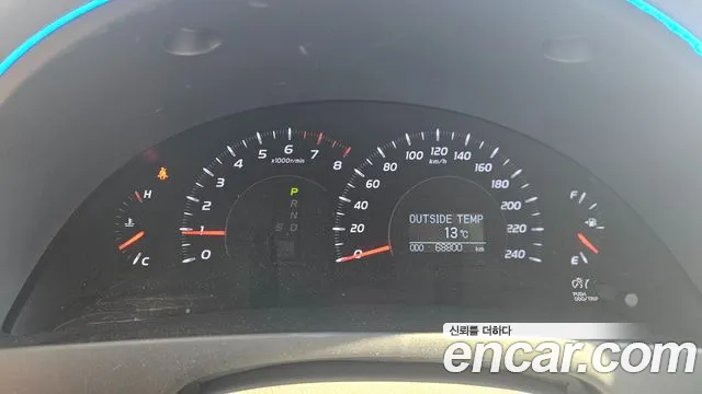 Toyota Camry 2010 thumb 8