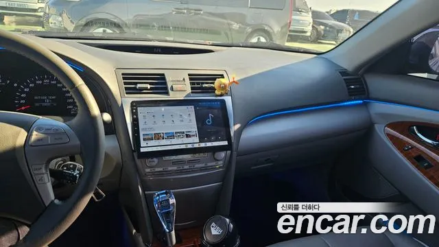Toyota Camry 2010 thumb 9