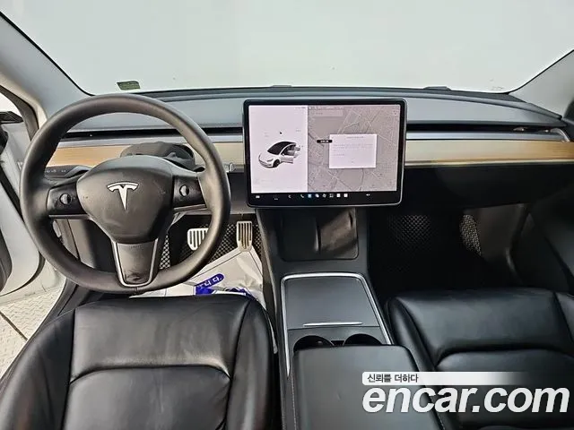 Tesla Model 3 2021 thumb 5