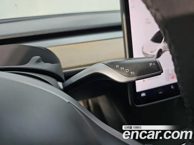Tesla Model 3 2021 thumb 8