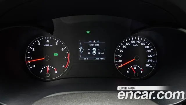 Kia K5 2016 thumb 8