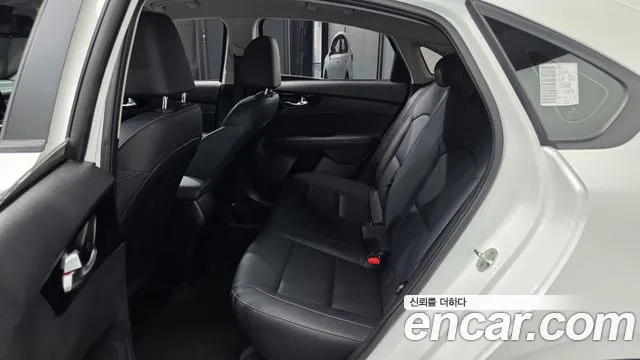 Kia K3 2022 thumb 11