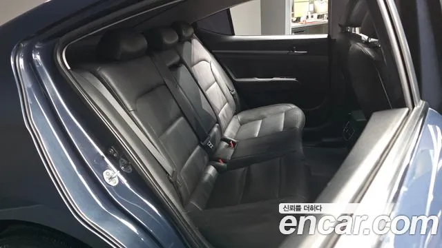 Hyundai Avante 2015 thumb 11