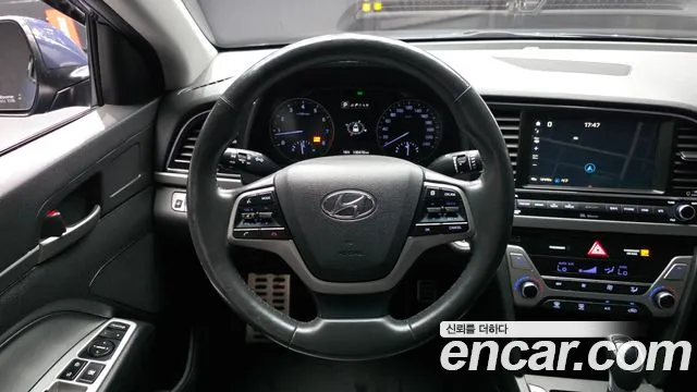 Hyundai Avante 2015 thumb 12