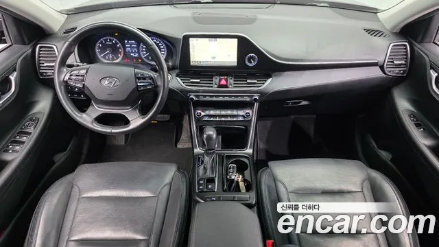 Hyundai Grandeur 2016 thumb 6