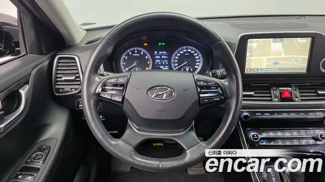 Hyundai Grandeur 2016 thumb 12