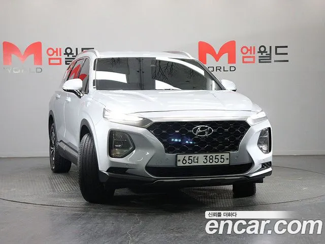 Hyundai Santa Fe 2018 thumb 2