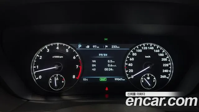 Genesis G90 2018 thumb 7