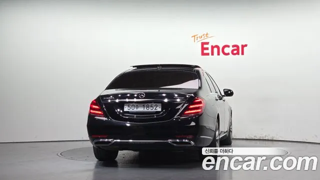 Mercedes-Benz S-Класс 2018 thumb 4