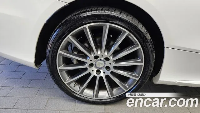 Mercedes-Benz C-Класс 2016 thumb 5