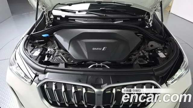 BMW X1 2023 thumb 5