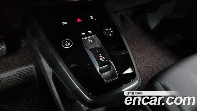Audi Q4 e-tron 2022 thumb 9