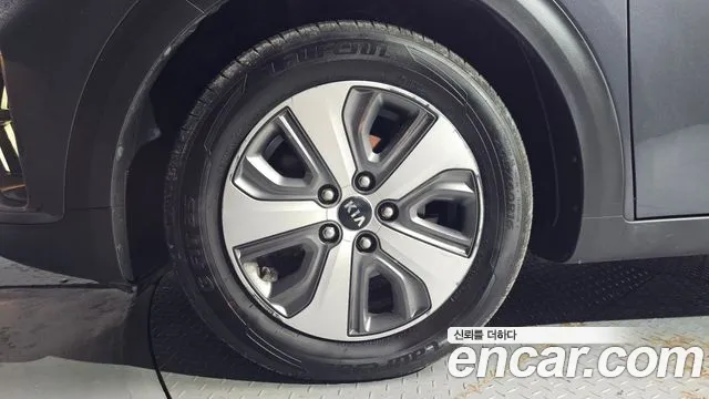 Kia Niro 2020 thumb 5