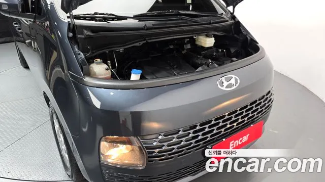 Hyundai Staria 2022 thumb 6