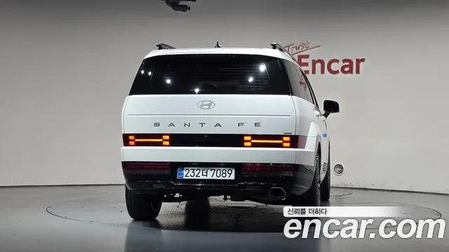 Hyundai Santa Fe 2023 thumb 3