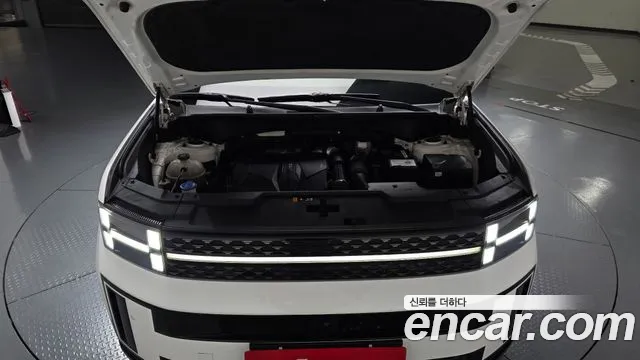 Hyundai Santa Fe 2023 thumb 5