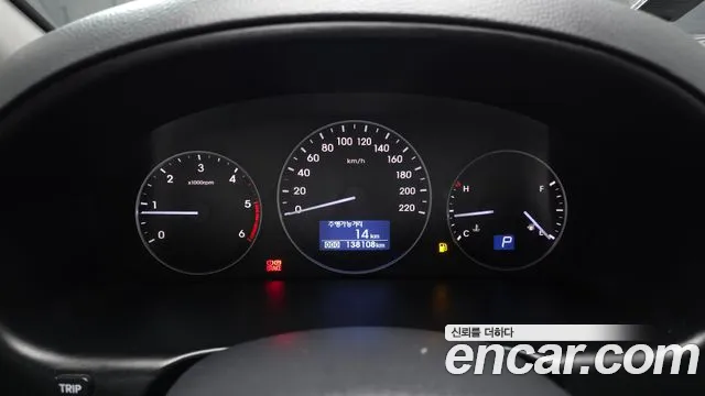 Hyundai Starex 2017 thumb 8