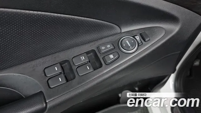 Hyundai Sonata 2012 thumb 11