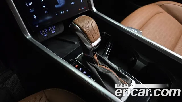 KG_Mobility_Ssangyong Torres 2022 thumb 9