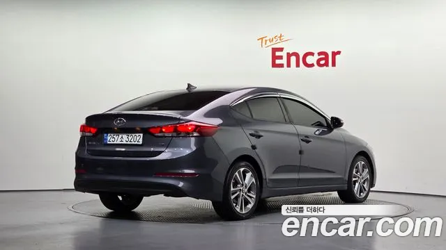 Hyundai Avante 2016 thumb 2